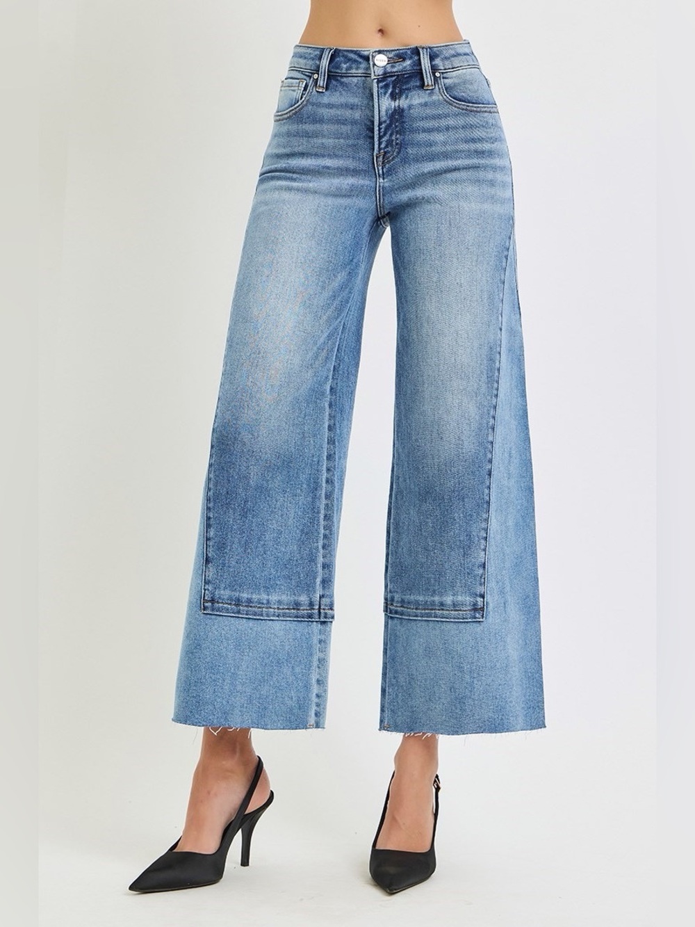 PWC21945X PLUS MEDIUM Risen TummyControl HighRise Crop WideLeg Seam Detail JeanS